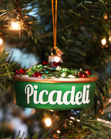 THE ICONIC BOWL BALL